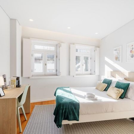 Bellu Studios & Suites Braga Bagian luar foto