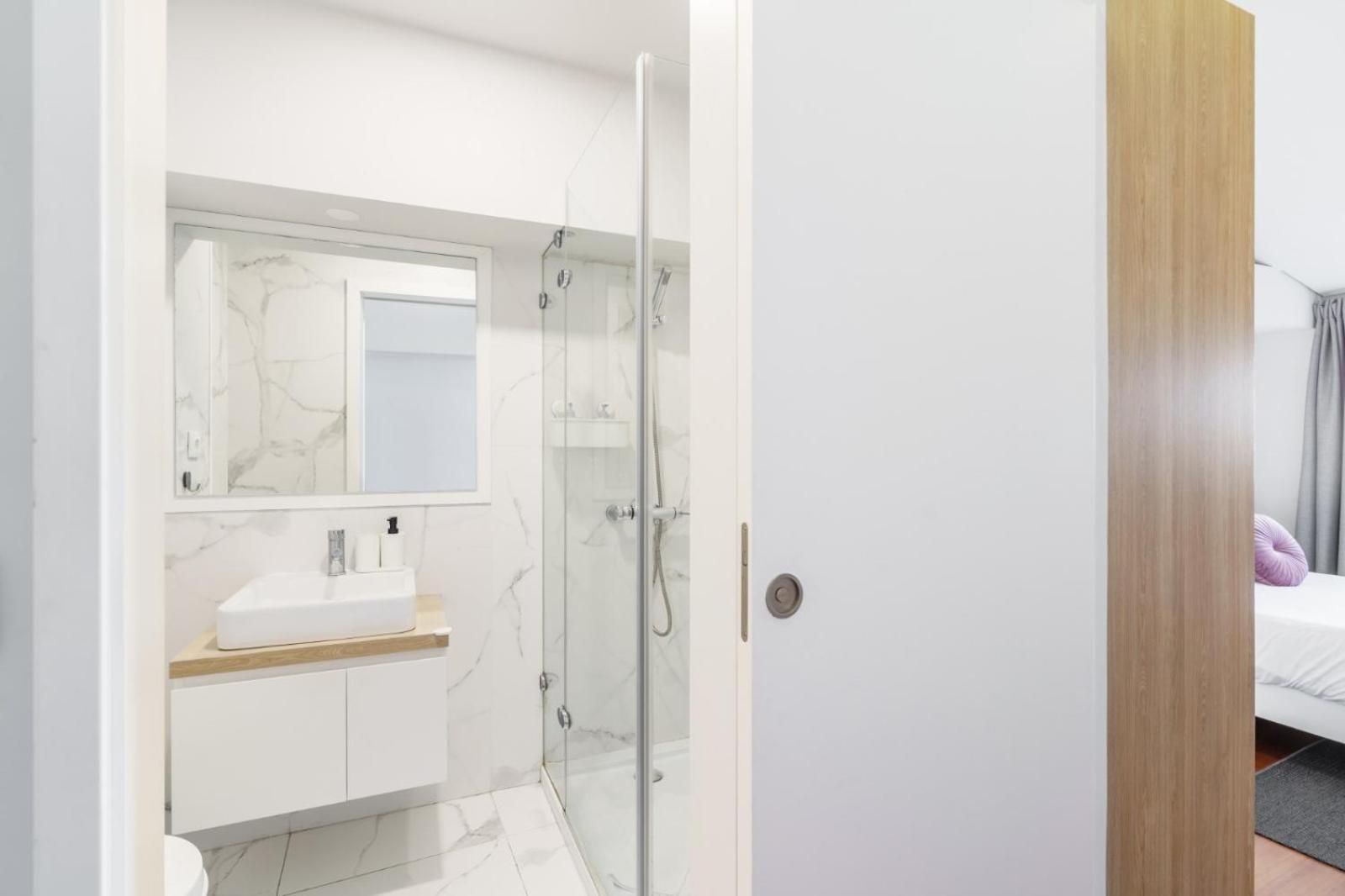 Bellu Studios & Suites Braga Bagian luar foto