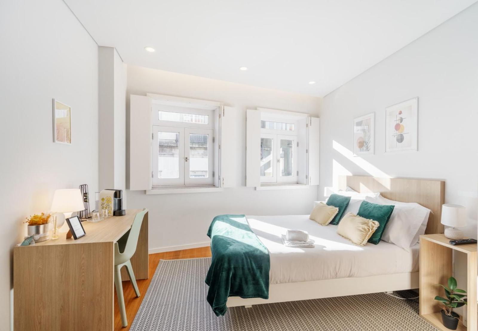 Bellu Studios & Suites Braga Bagian luar foto