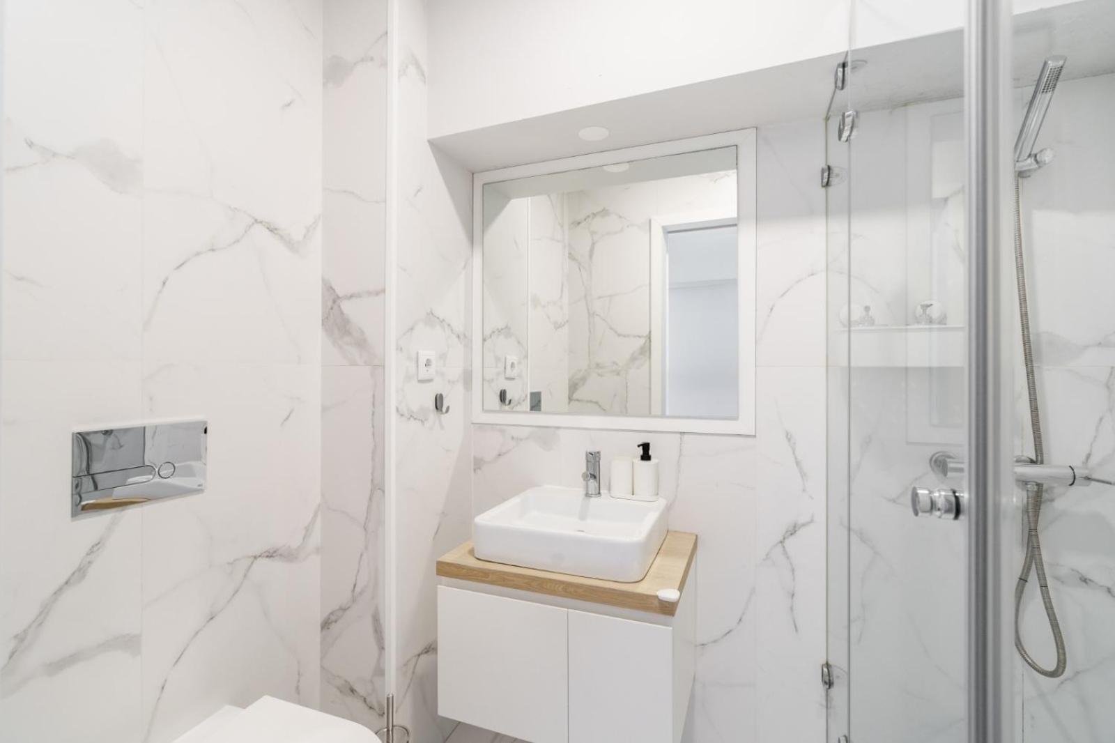 Bellu Studios & Suites Braga Bagian luar foto