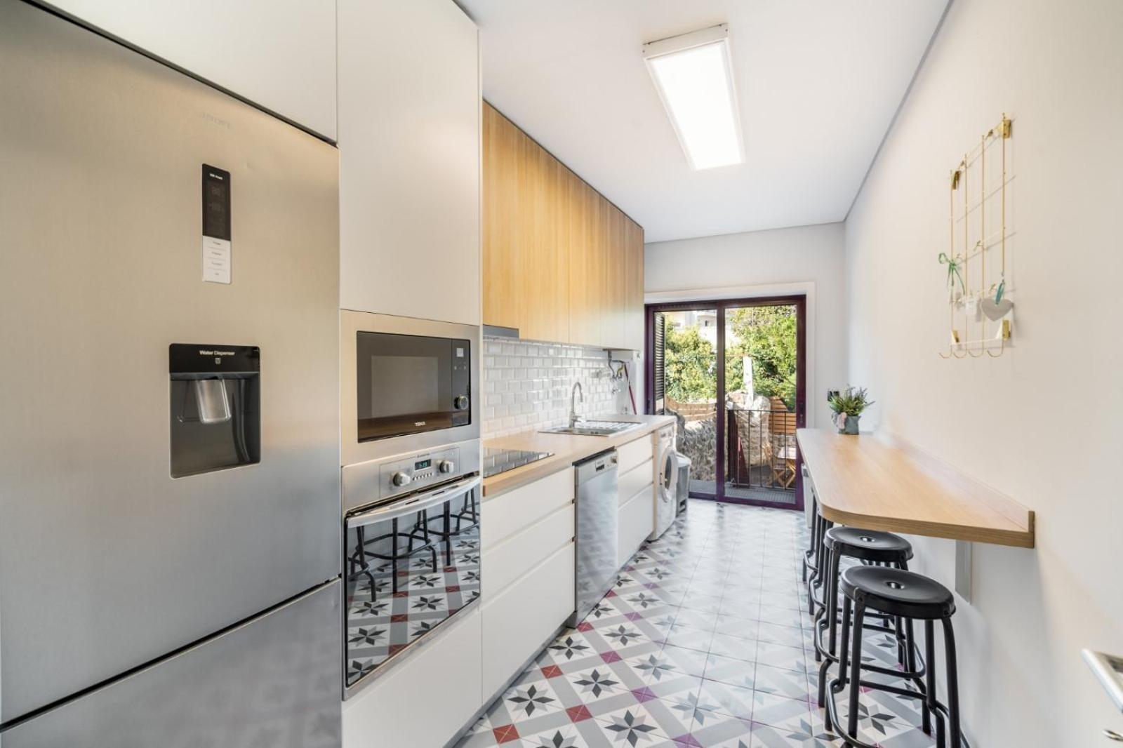 Bellu Studios & Suites Braga Bagian luar foto